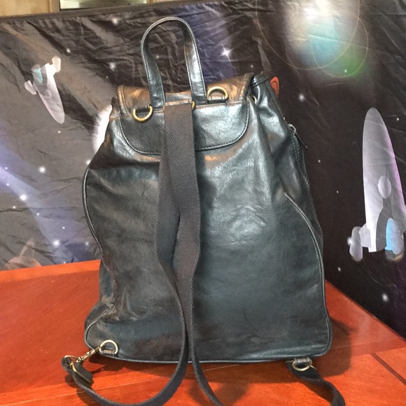 Cascade Falls Tandem black leather backpack - Picture 5 of 16